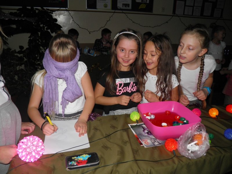 Zabawa andrzejkowo - integracyjna SP